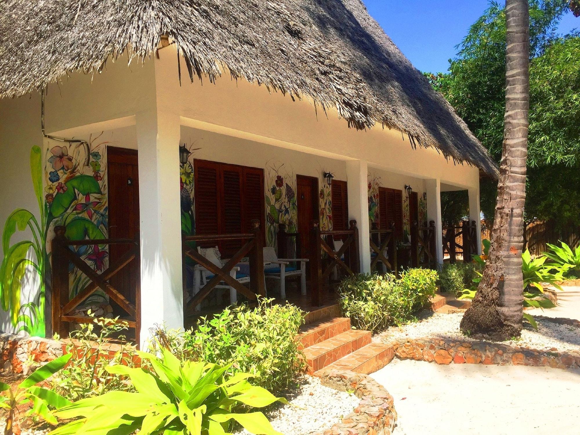Waikiki Resort Пвани Мчангани Екстериор снимка