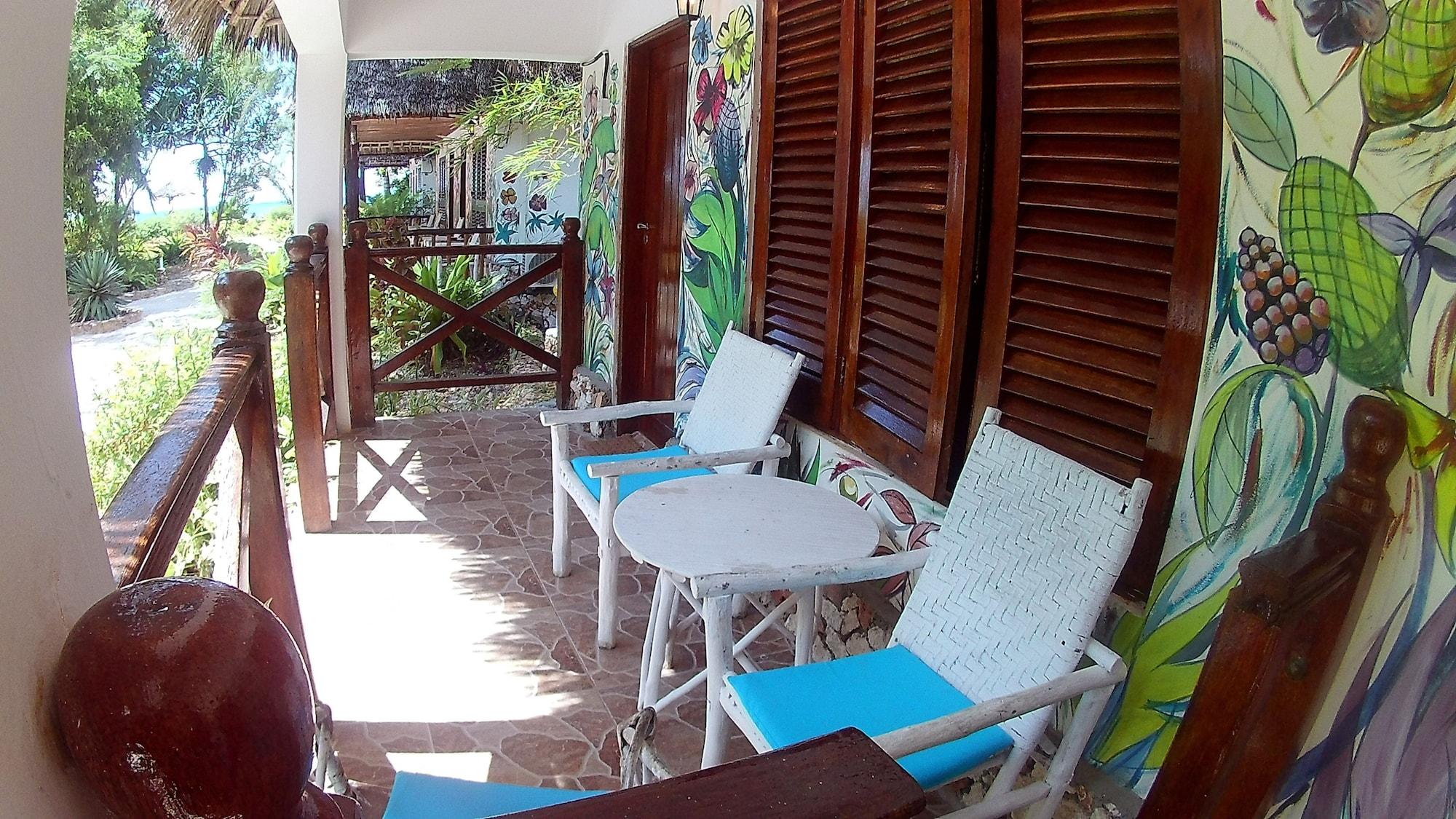 Waikiki Resort Пвани Мчангани Екстериор снимка