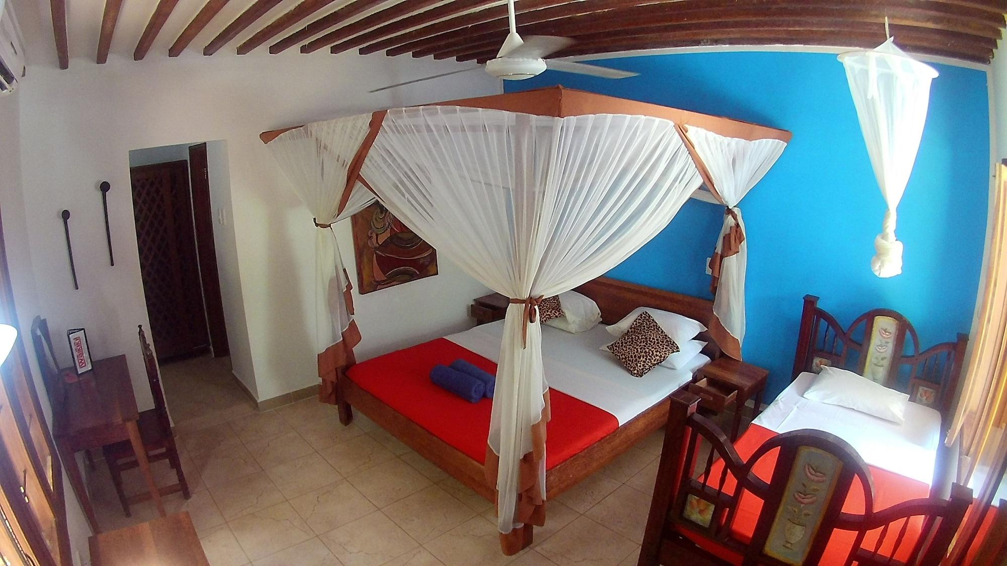 Waikiki Resort Пвани Мчангани Екстериор снимка