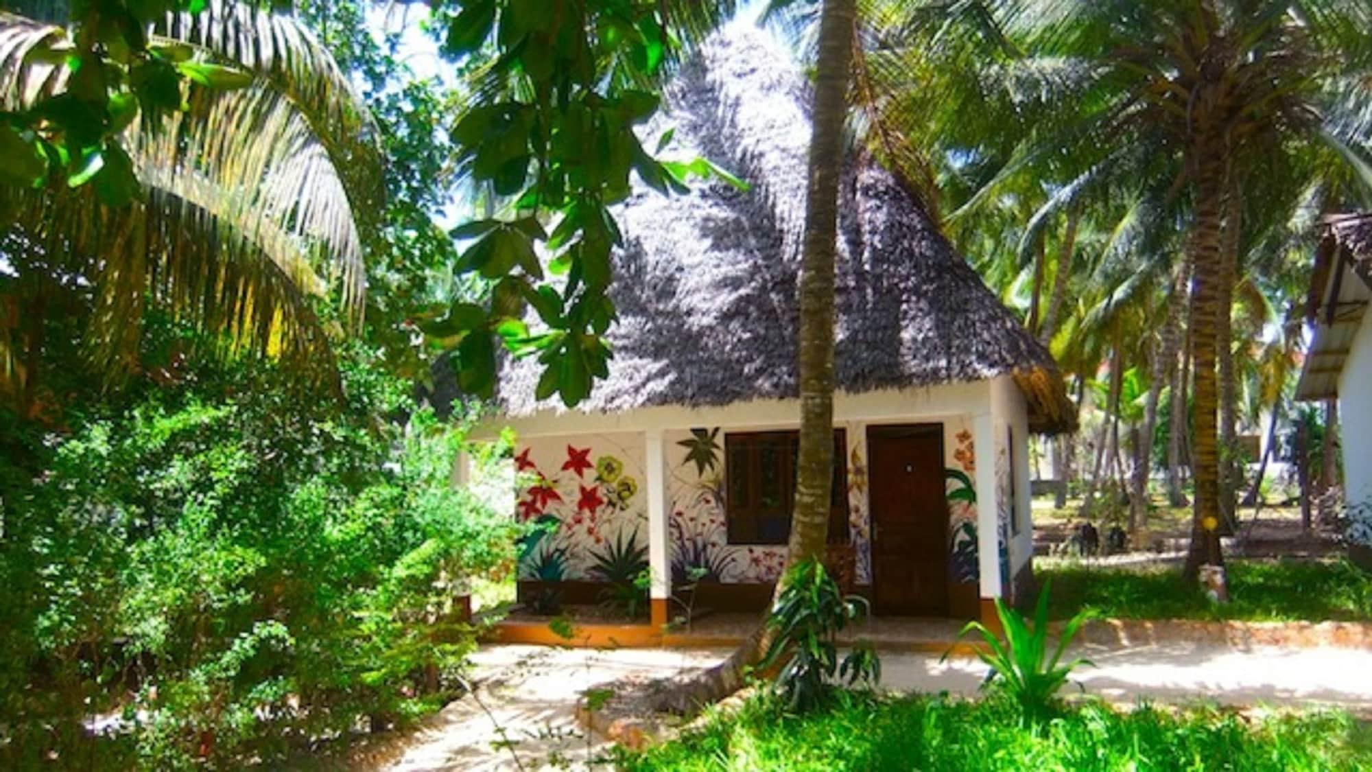 Waikiki Resort Пвани Мчангани Екстериор снимка