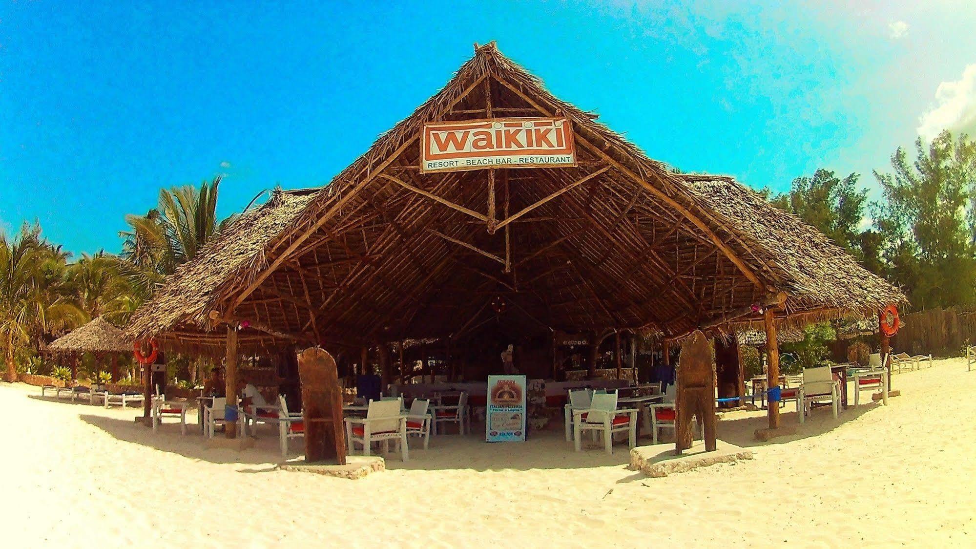 Waikiki Resort Пвани Мчангани Екстериор снимка
